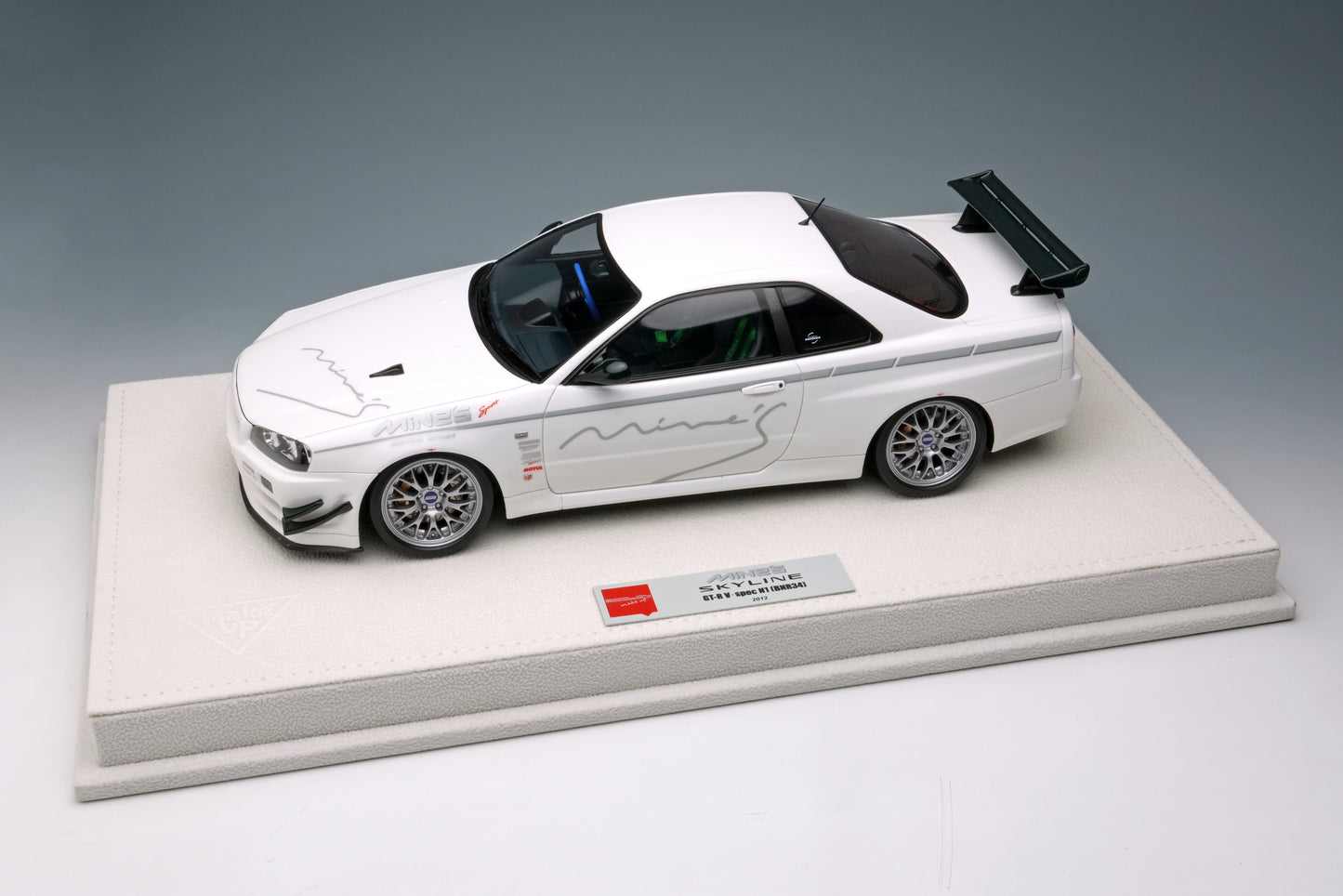 1/18 MINE'S R34 Demo Car BBS Edition