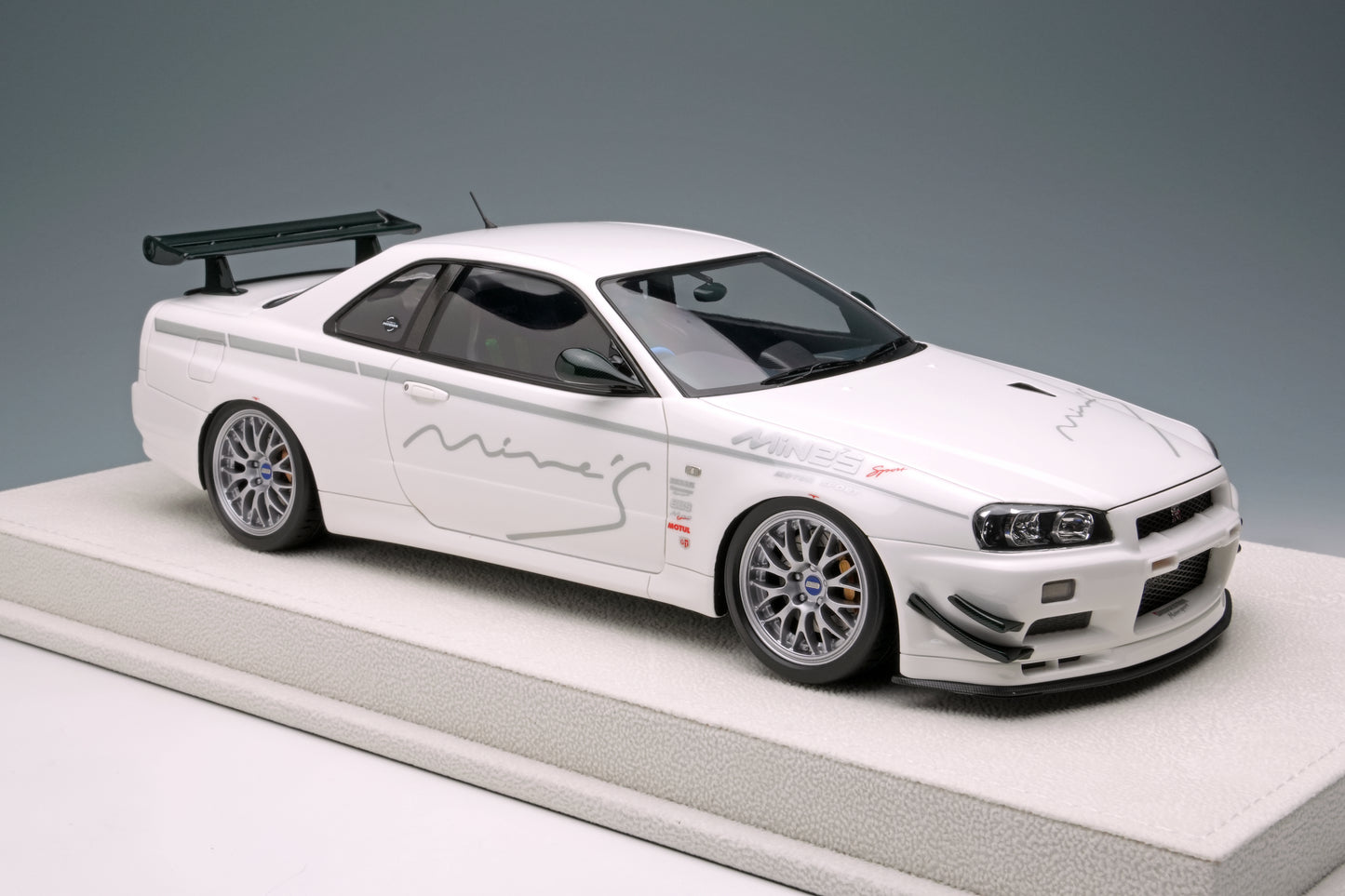 1/18 MINE'S R34 Demo Car BBS Edition