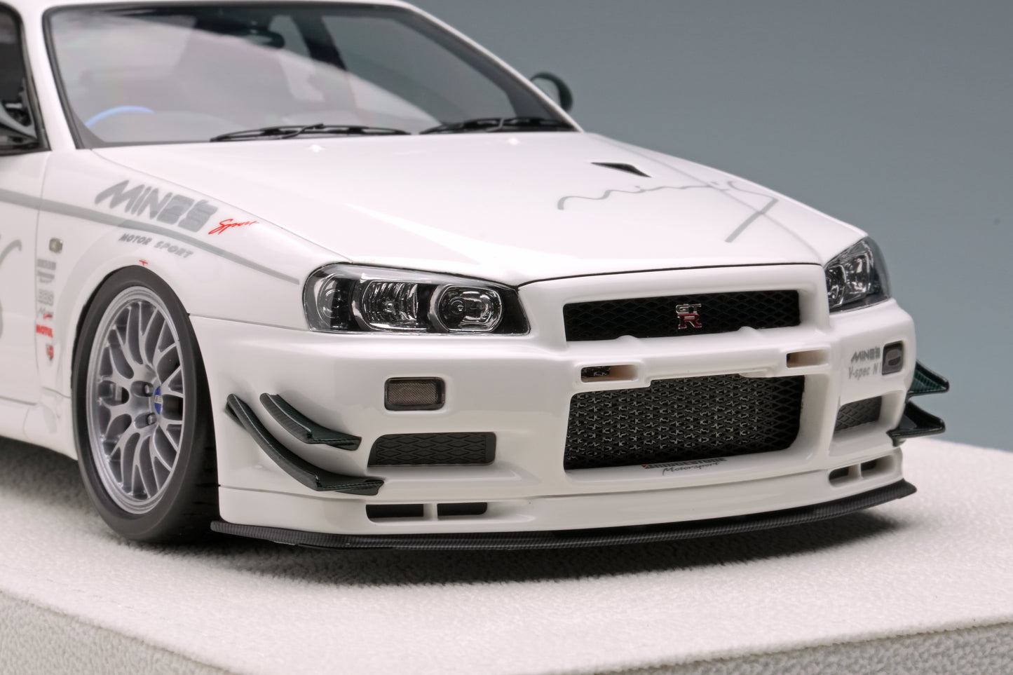 1/18 MINE'S R34 Demo Car BBS Edition