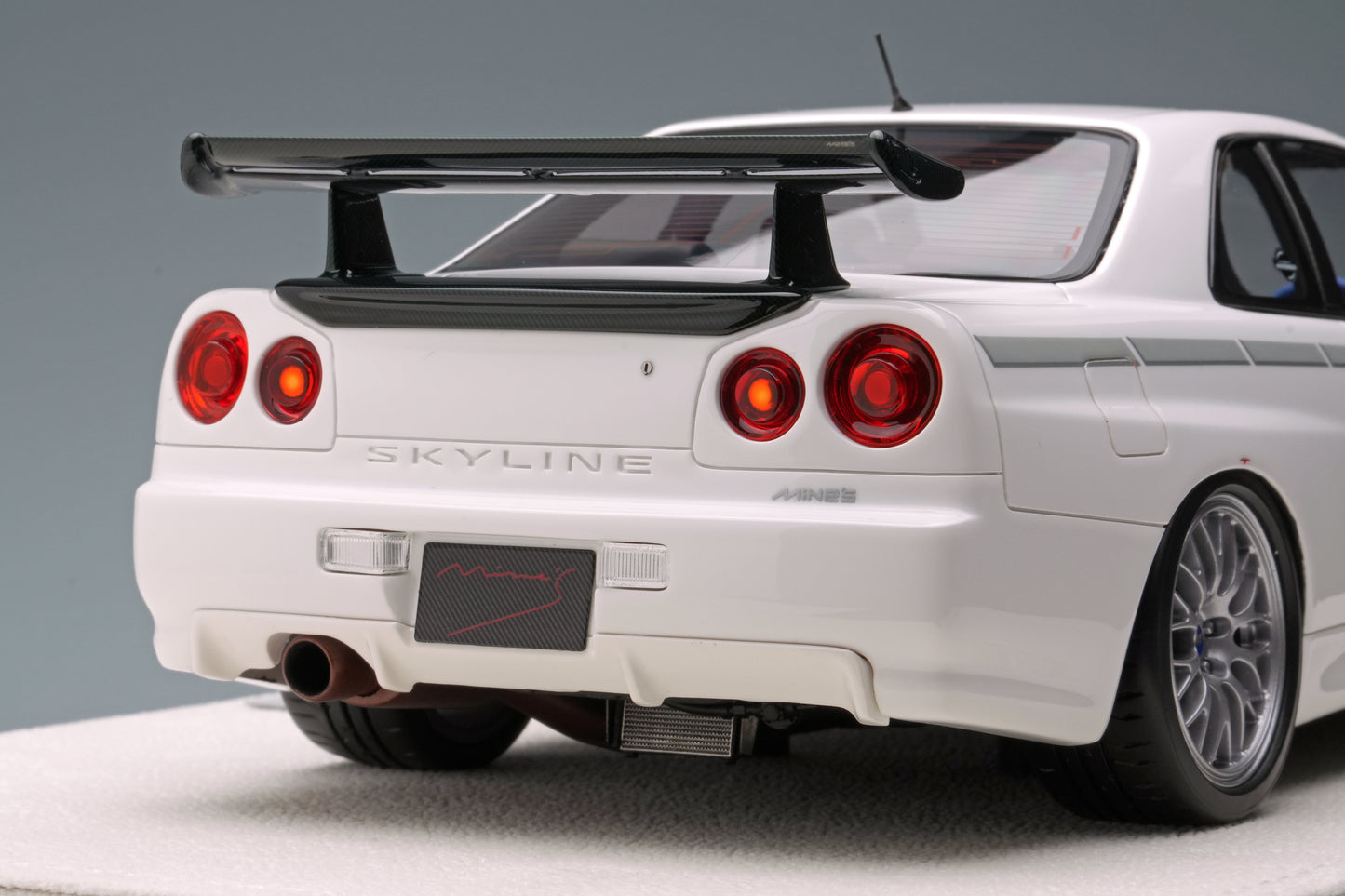 1/18 MINE'S R34 Demo Car BBS Edition