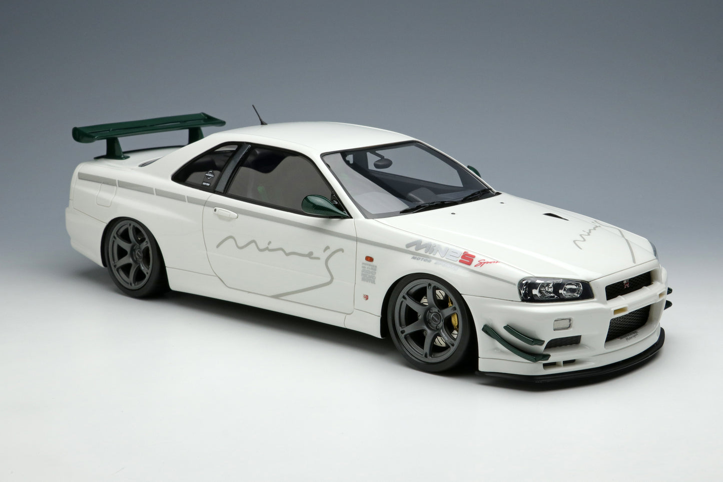 1/18 MINE'S R34 Demo Car