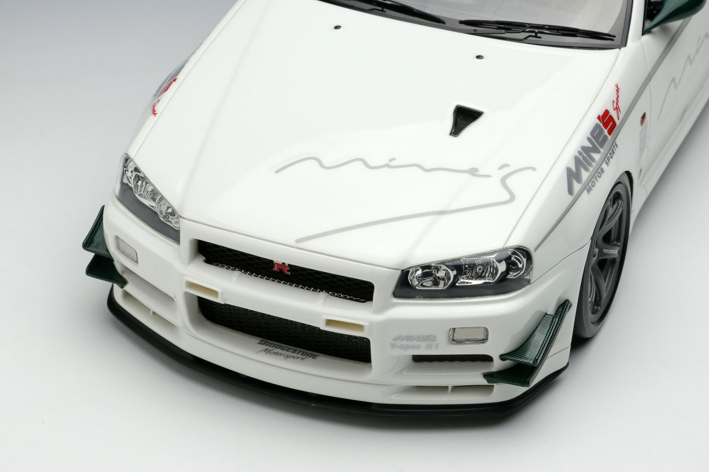 1/18 MINE'S R34 Demo Car