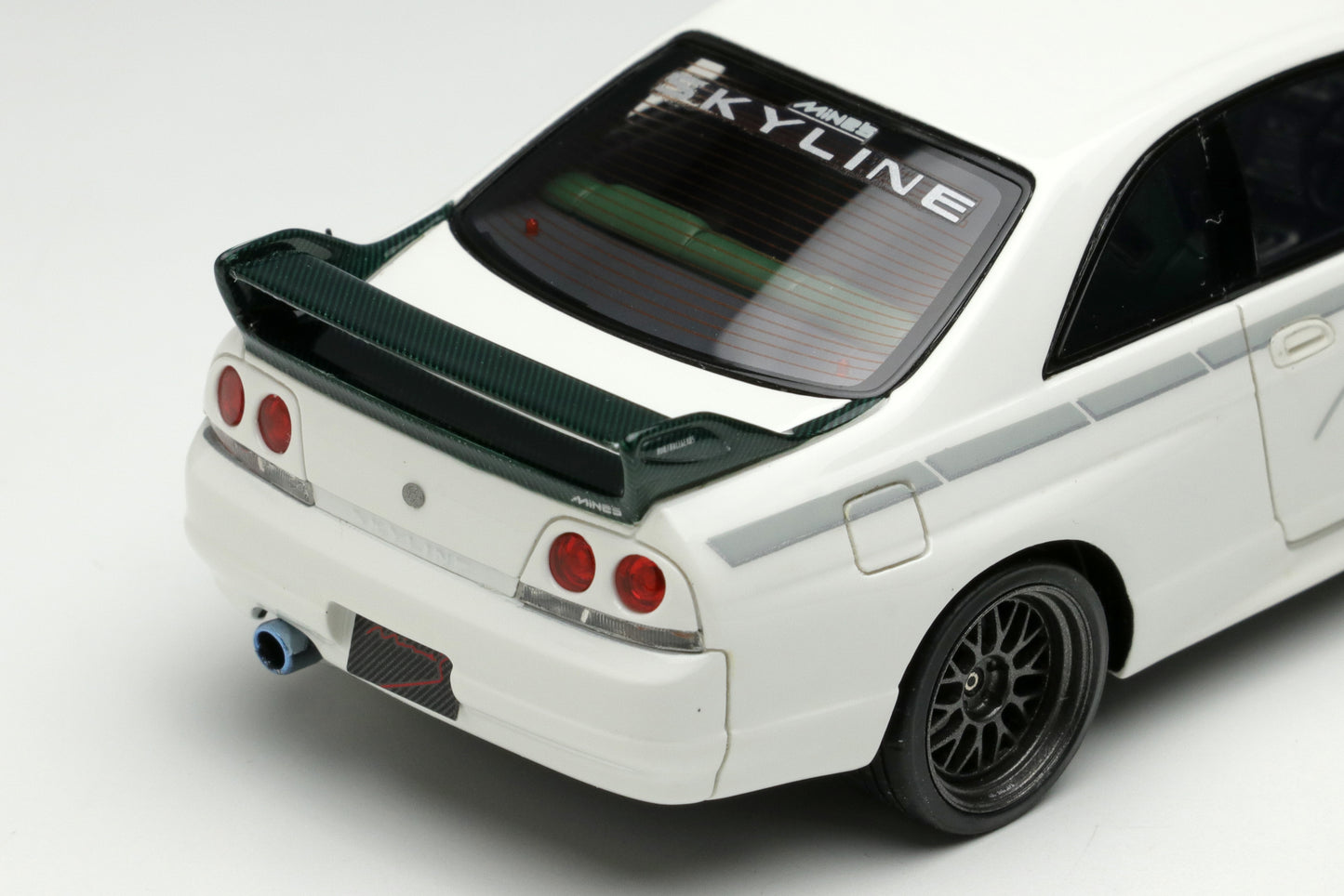 1/43 Built By Legends MINE'S R33 Bespoke Build