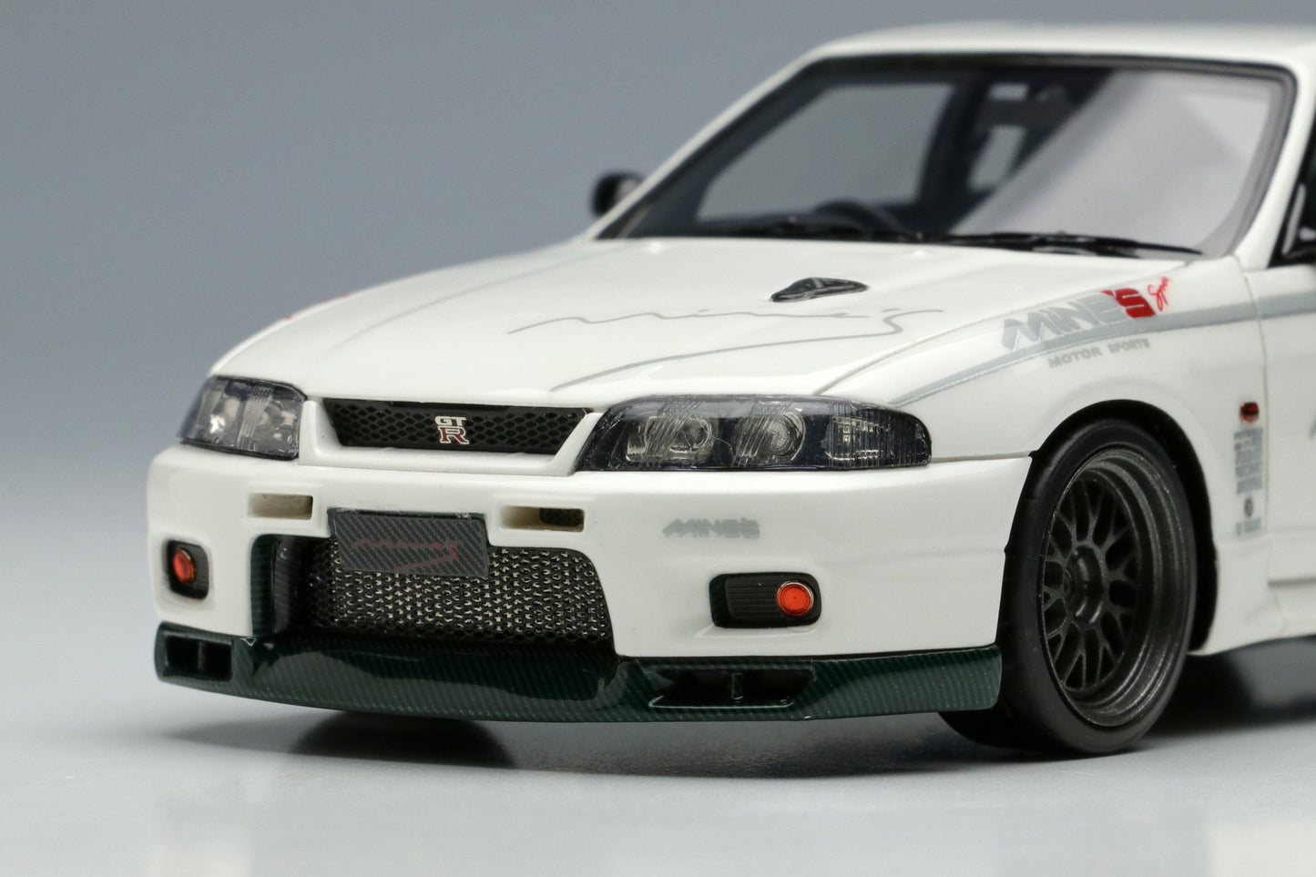 1/43 Built By Legends MINE'S R33 Bespoke Build