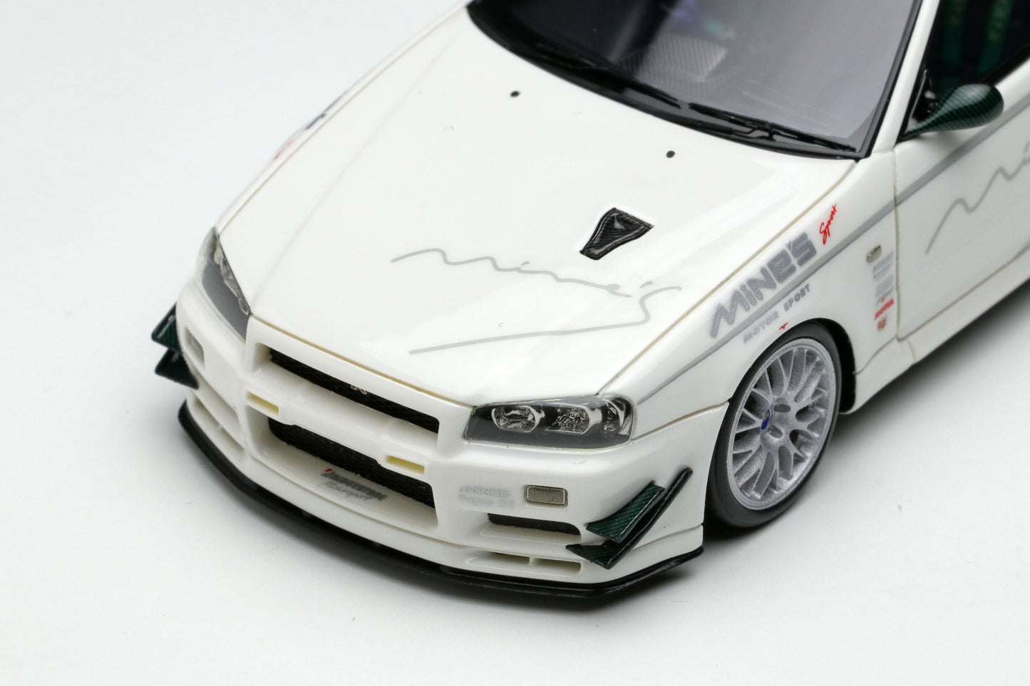1/43 MINE'S R34 Demo Car BBS Edition