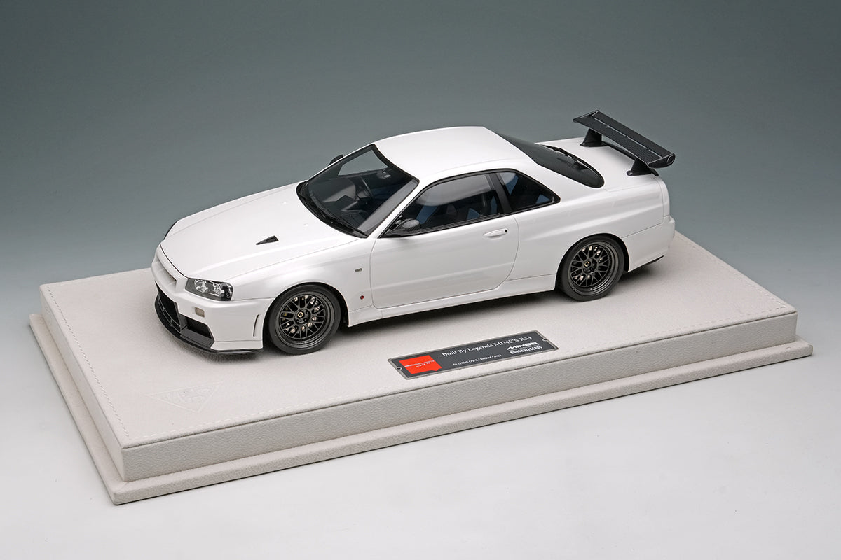 1/18 Built By Legends R34 in Shiranami White
