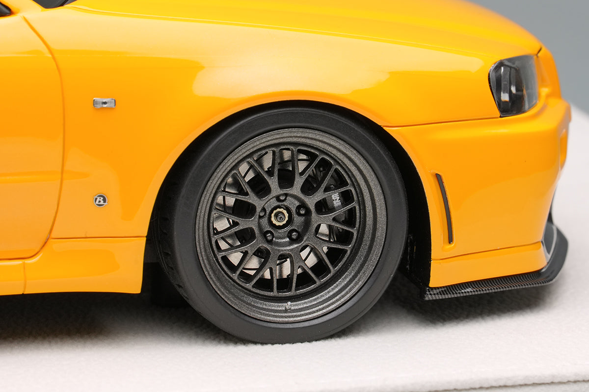 1/18 Built By Legends R34 in Yamabuki Yellow
