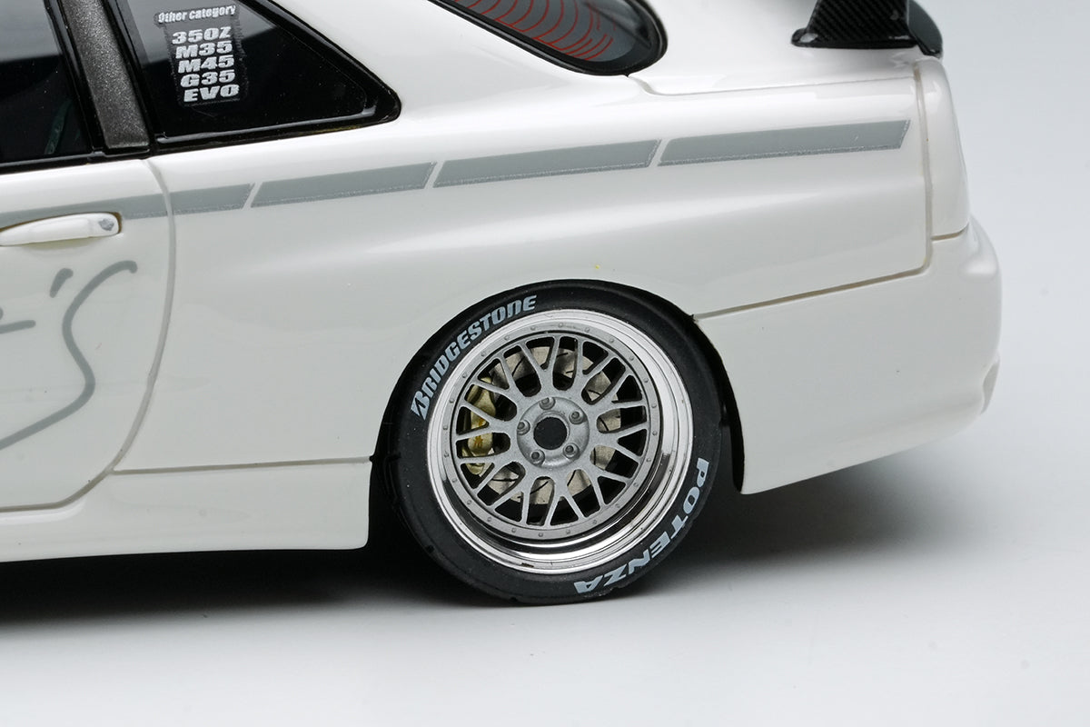 Limited Edition 1/43 MINE'S R34 Demo Car Willow Springs Time Attack Edition