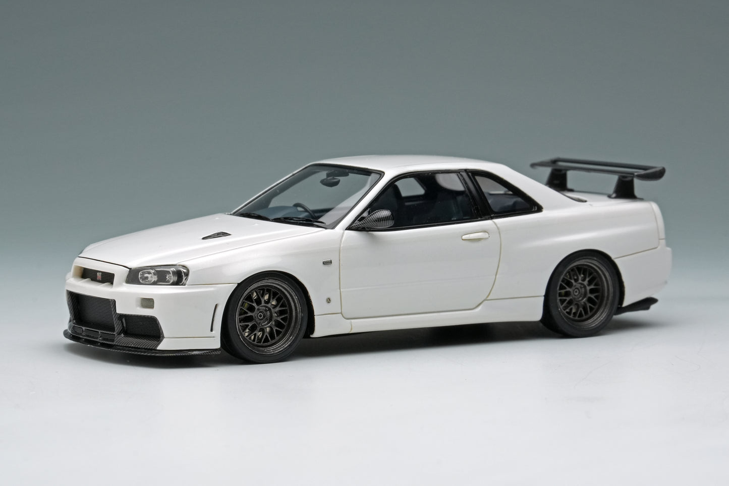 < Pre Order >  1/43 Built By Legends R34