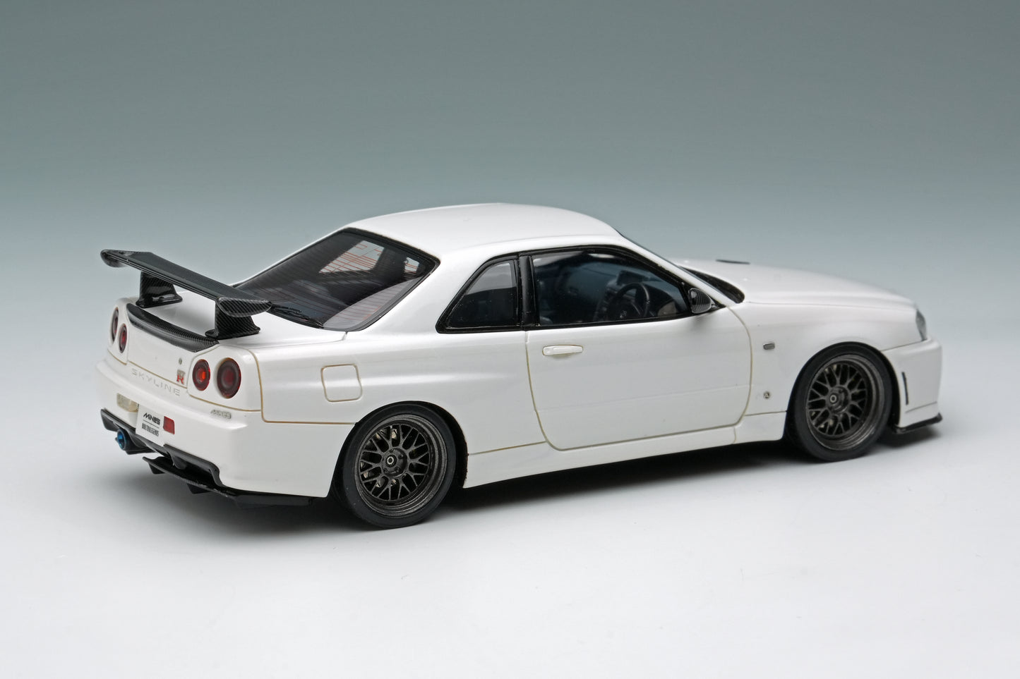 < Pre Order >  1/43 Built By Legends R34