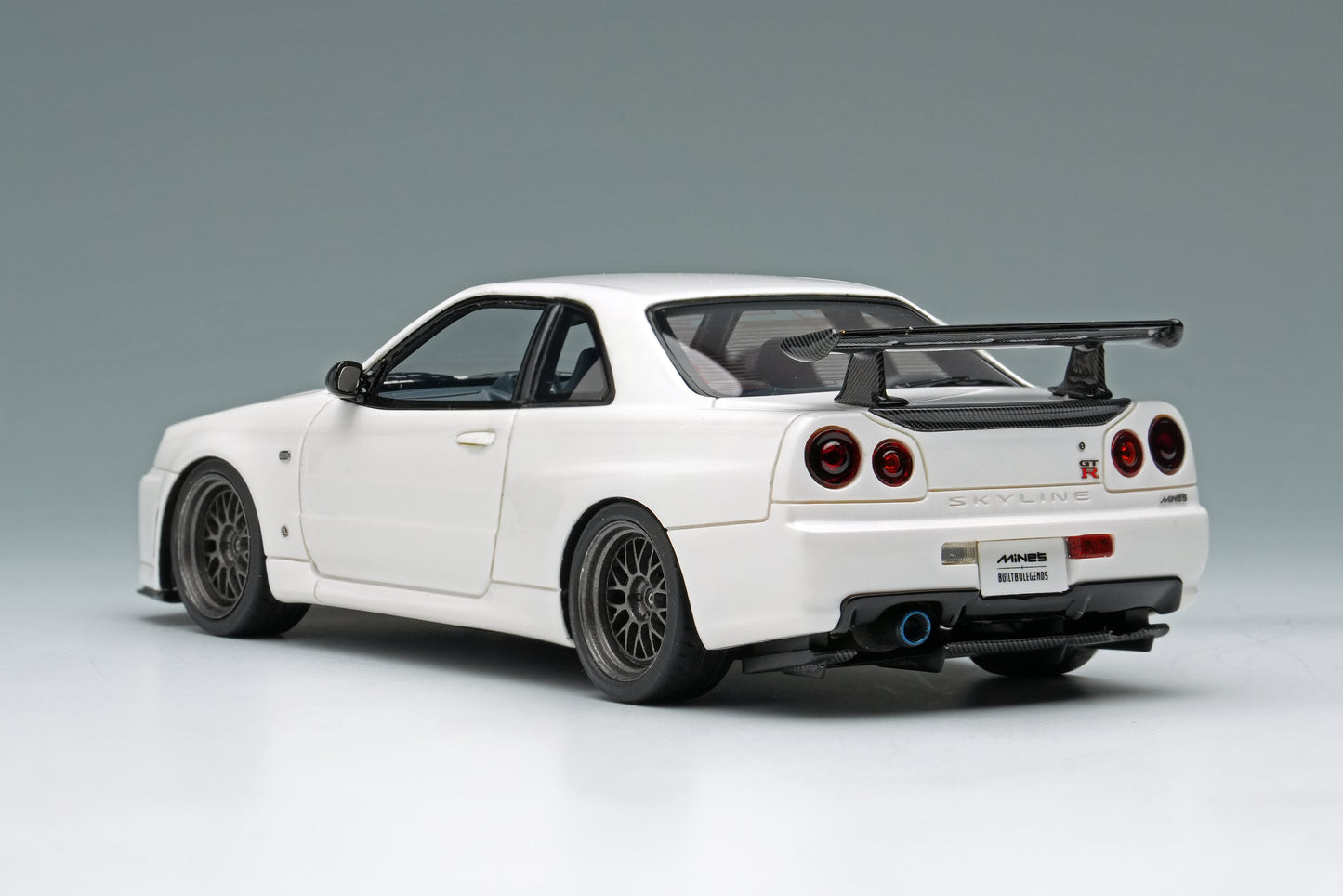 < Pre Order >  1/43 Built By Legends R34