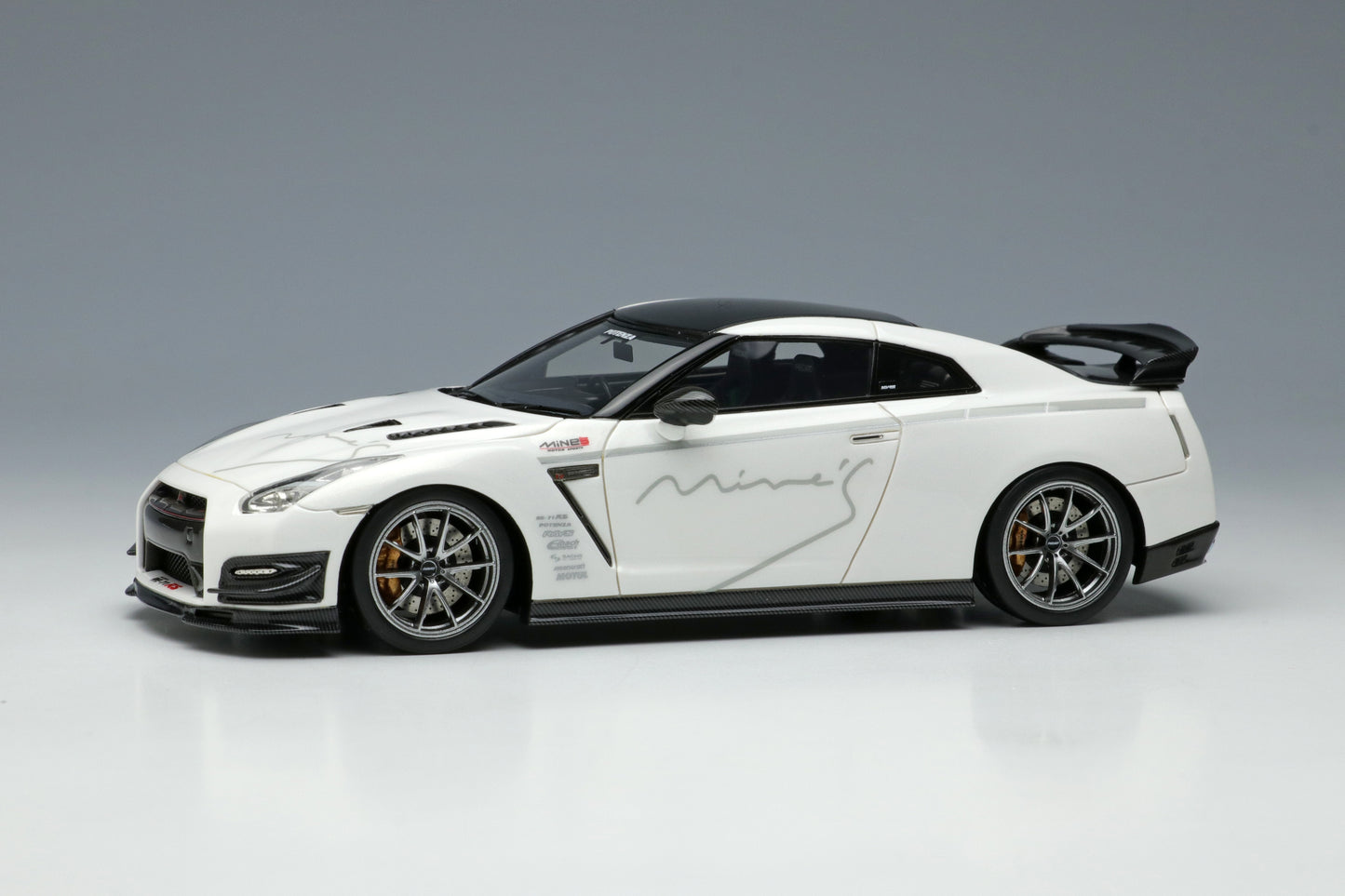 1/43 MINE'S R35 Demo Car