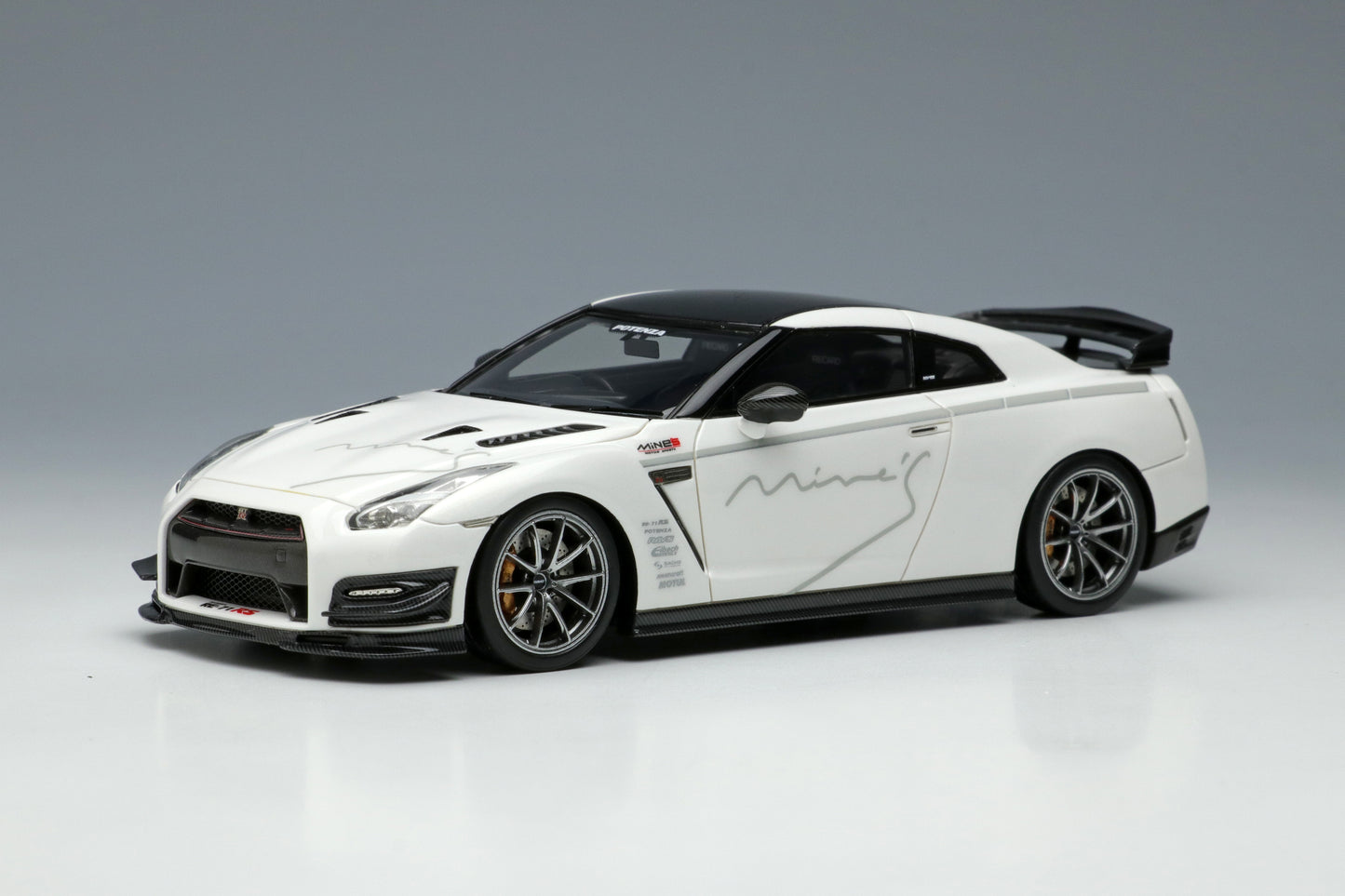 1/43 MINE'S R35 Demo Car