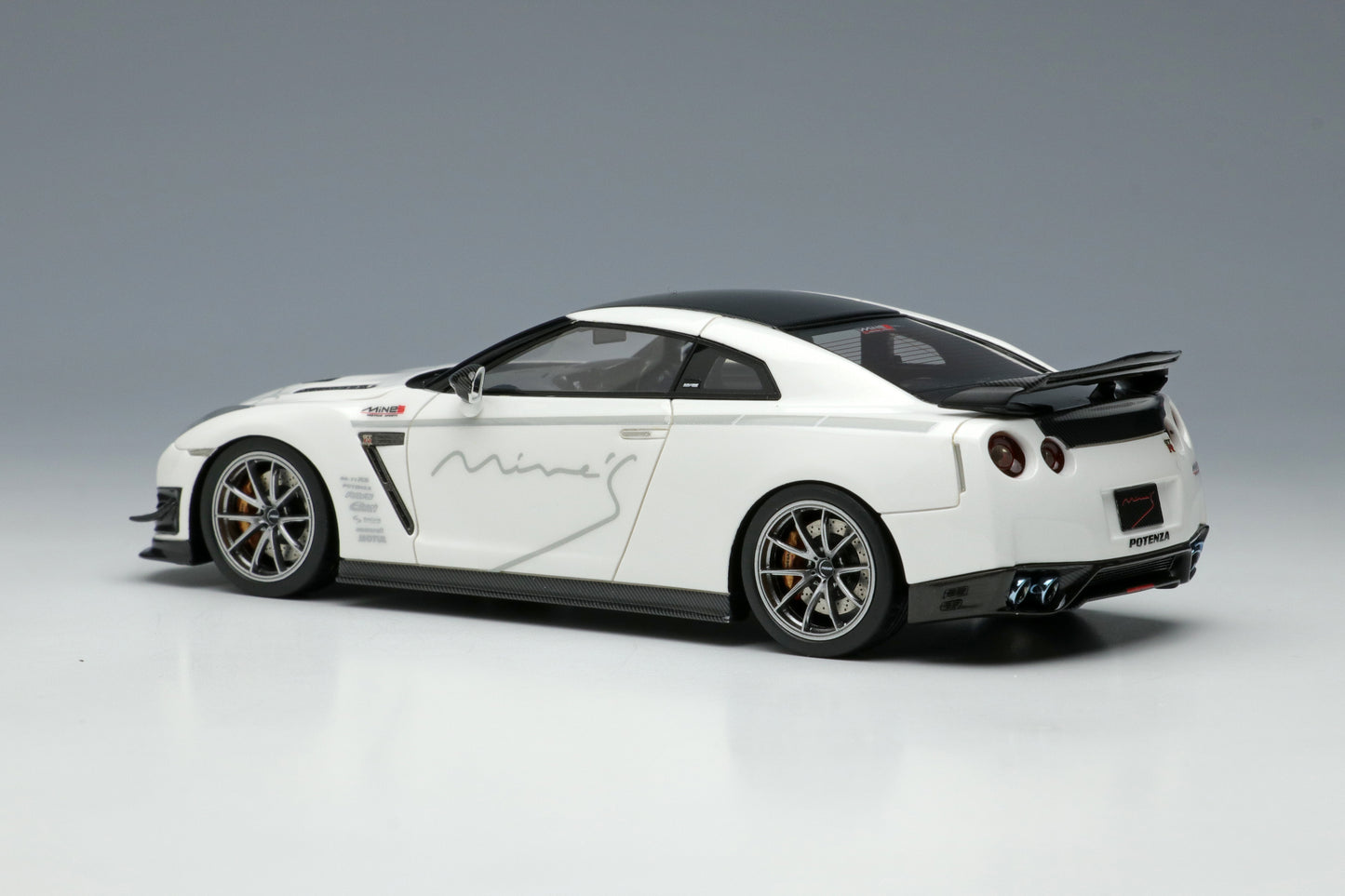 1/43 MINE'S R35 Demo Car