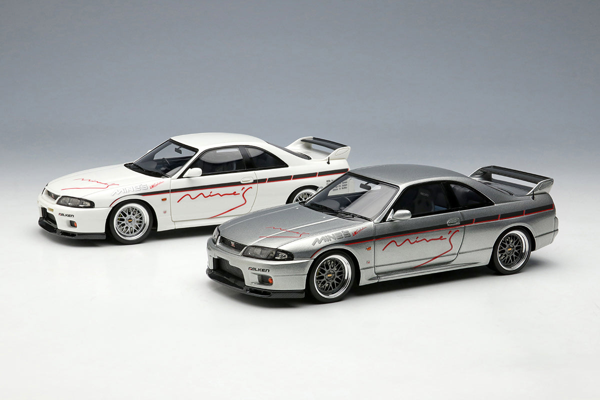 1/43 MINE'S R33 Demo Car in Sonic Silver – builtbylegends