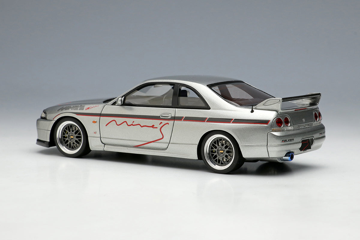 1/43 MINE'S R33 Demo Car in Sonic Silver – builtbylegends