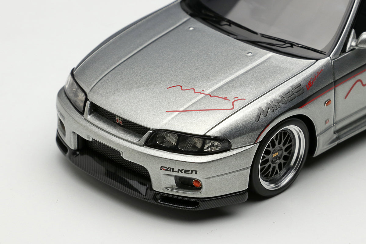 1/43 MINE'S R33 Demo Car in Sonic Silver – builtbylegends