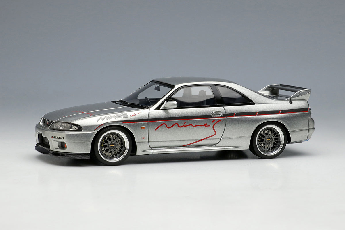 1/43 MINE'S R33 Demo Car in Sonic Silver