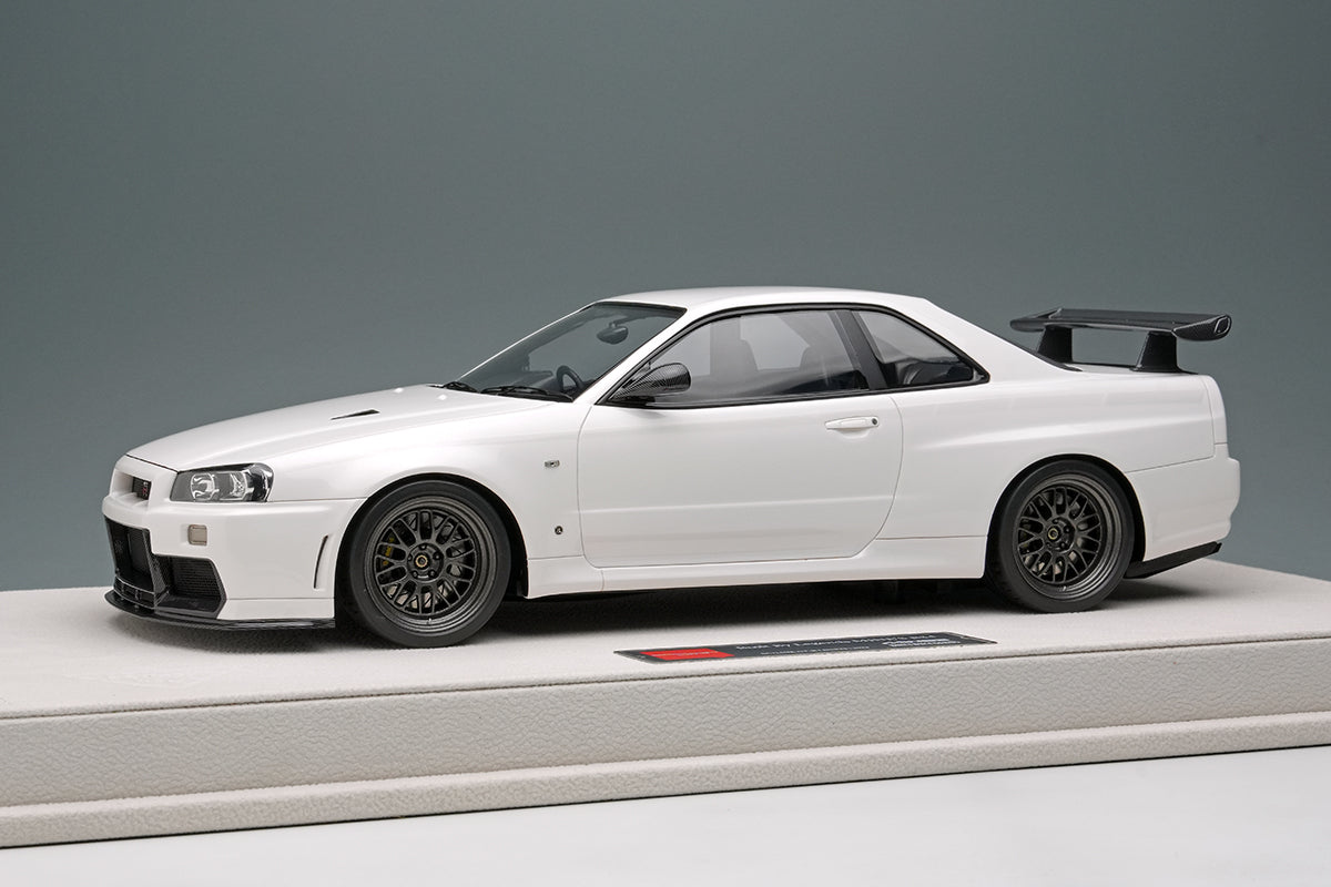 1/18 Built By Legends R34 in Shiranami White – builtbylegends